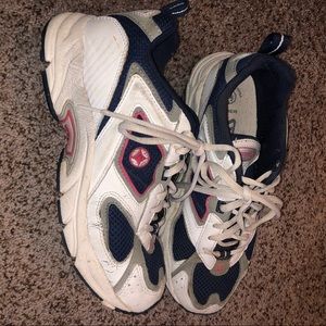 Spalding tennis shoes